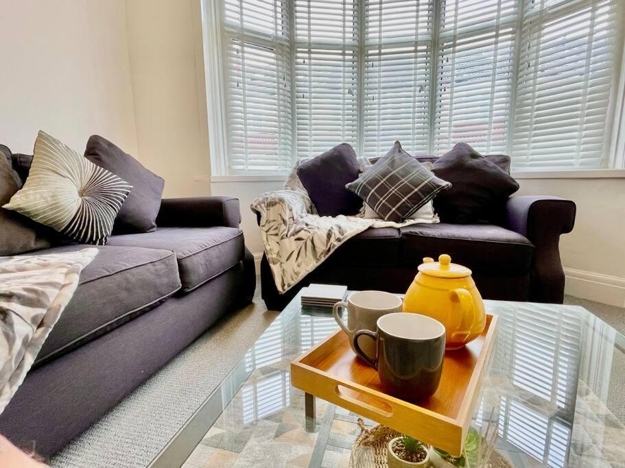 Portsmouth 3 Bedroom Getaway, Sleeps 6 Екстериор снимка
