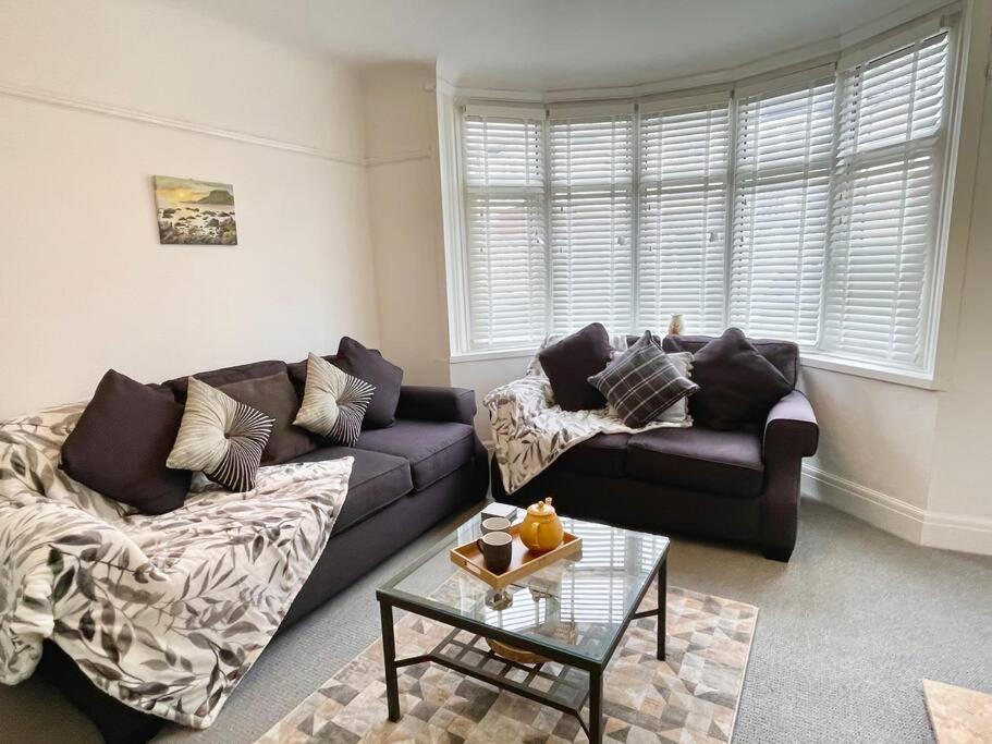 Portsmouth 3 Bedroom Getaway, Sleeps 6 Екстериор снимка